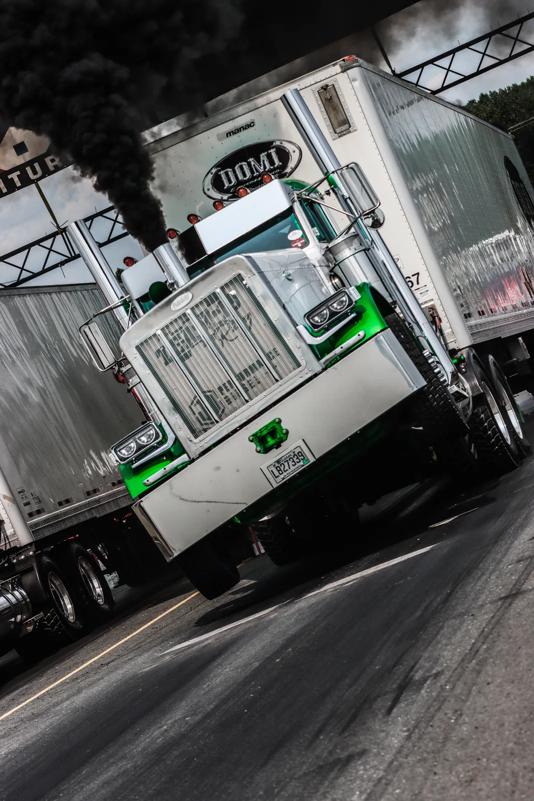 K-Show — burnout, pneus qui fument